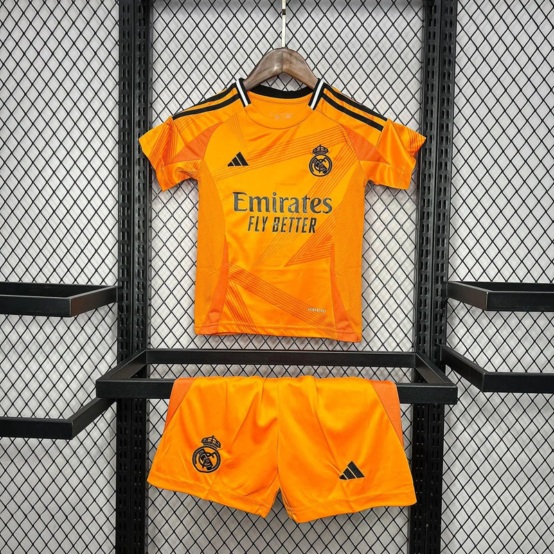 Real Madrid Kit Infantil Reserva 24/25