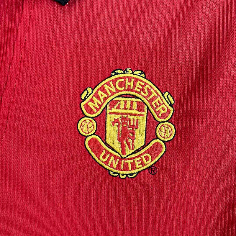 Manchester United Retro Manga Longa 1998