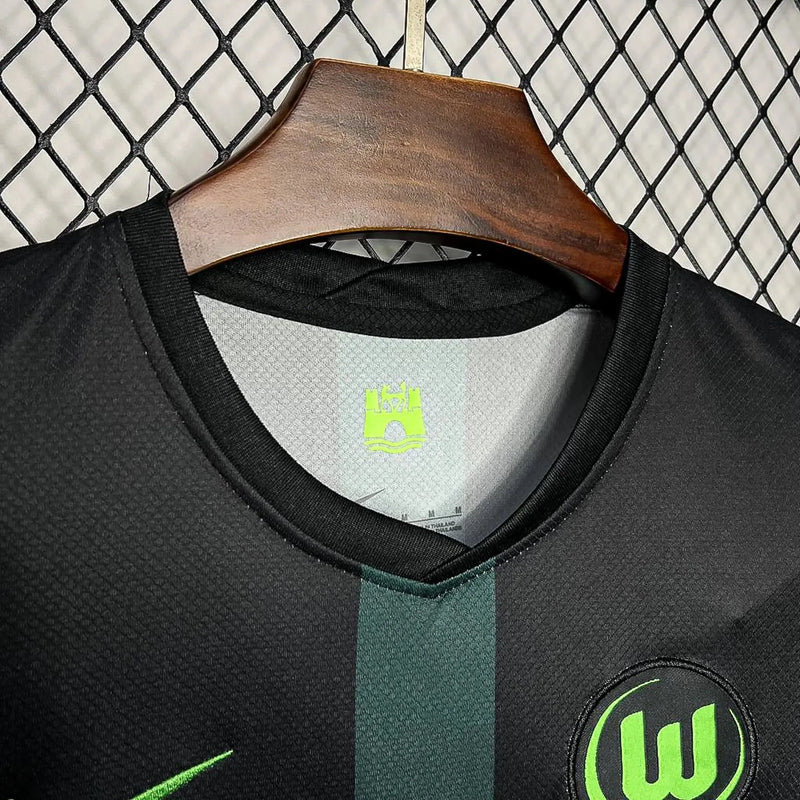 Wolfsburg Reserva 24/25